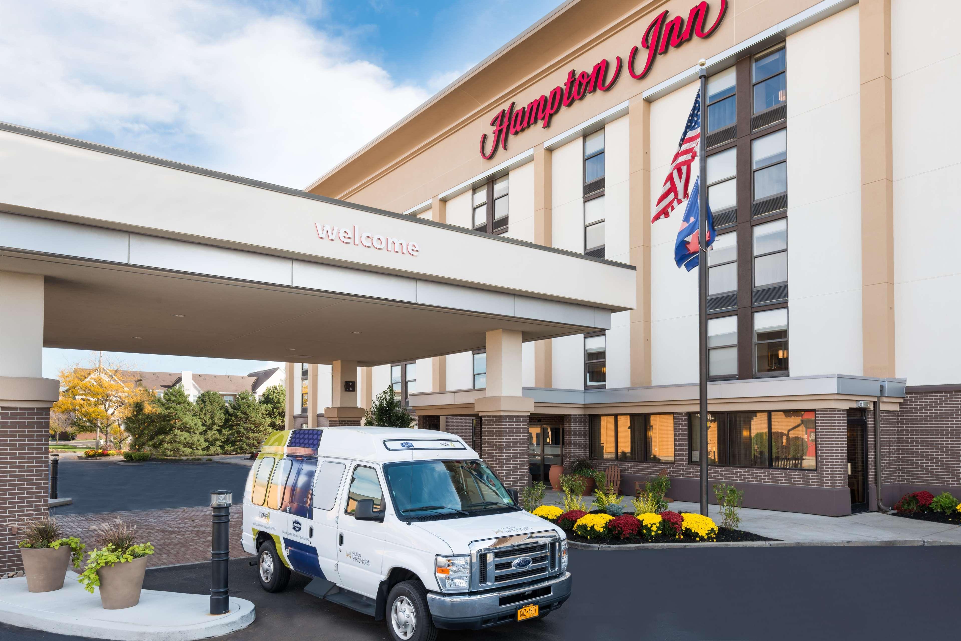 Hampton Inn Buffalo-Airport Galleria Mall Cheektowaga Exteriör bild