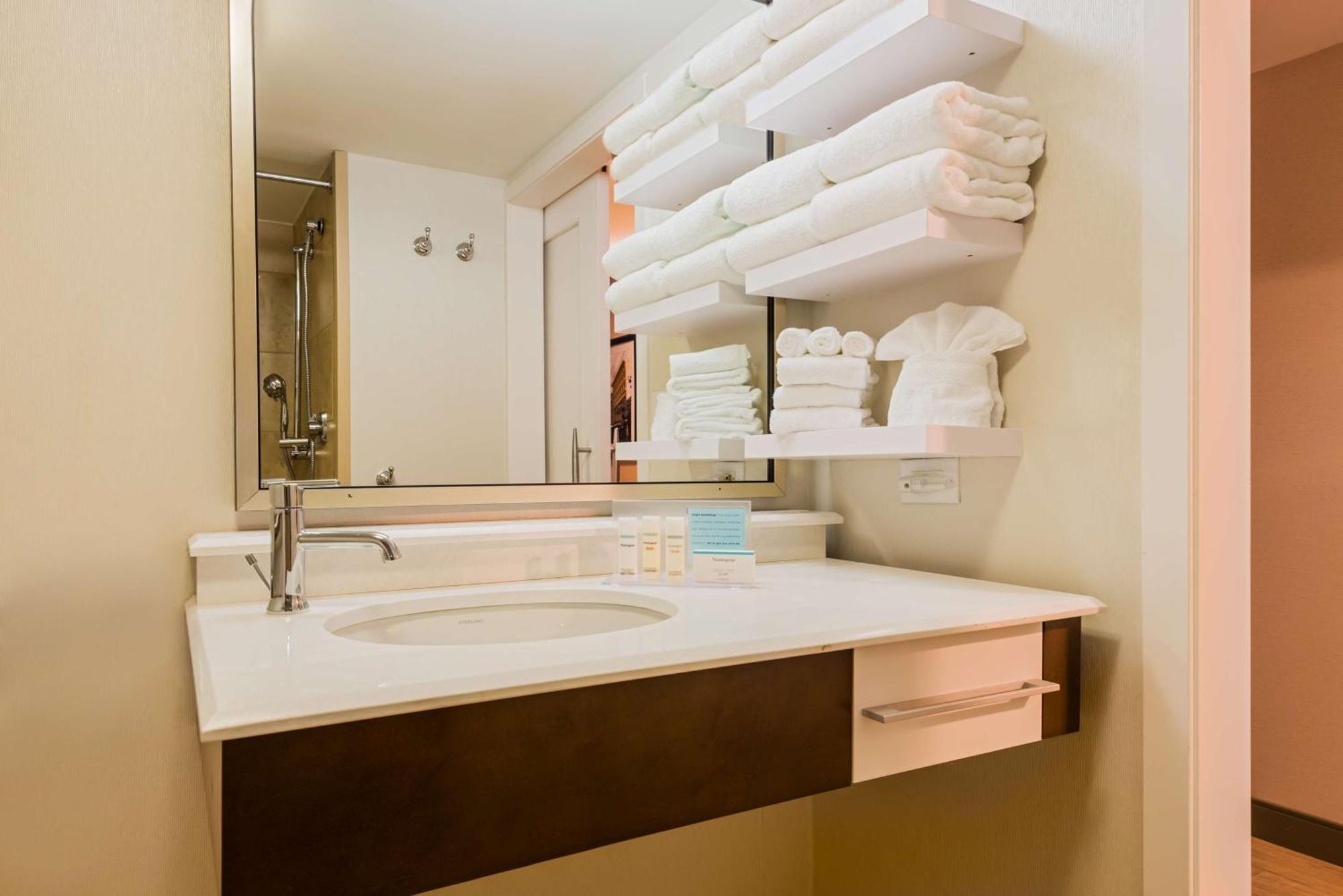 Hampton Inn Buffalo-Airport Galleria Mall Cheektowaga Exteriör bild