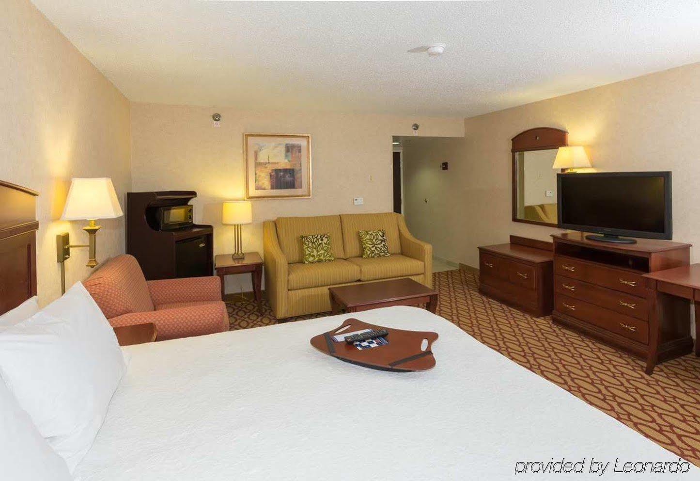 Hampton Inn Buffalo-Airport Galleria Mall Cheektowaga Exteriör bild